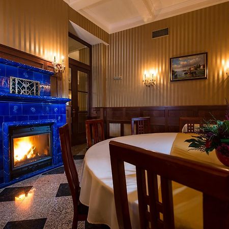 Hotel Europa Poprad Bagian luar foto