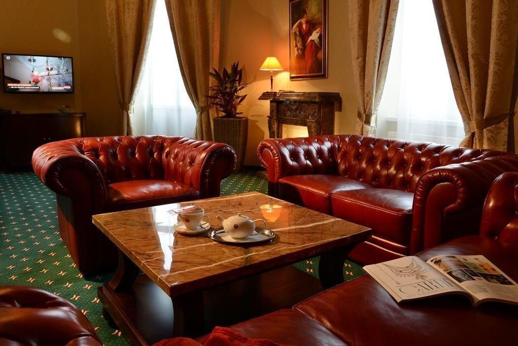 Hotel Europa Poprad Bagian luar foto