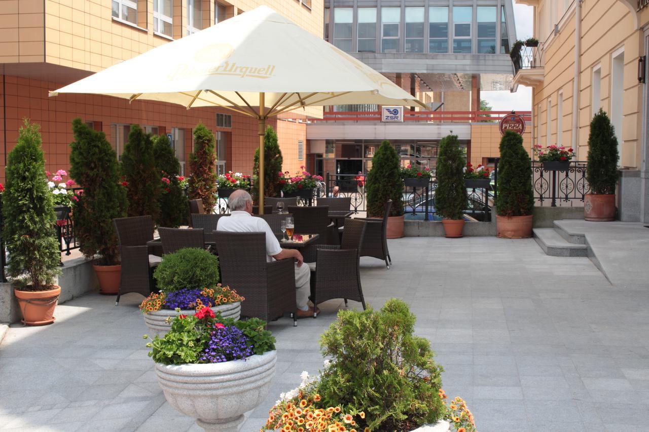 Hotel Europa Poprad Bagian luar foto